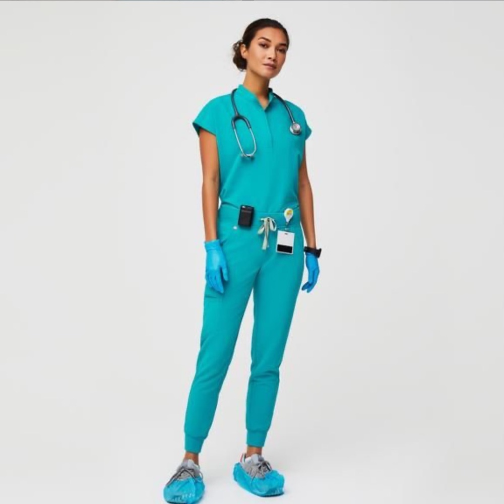 Teal Figs scrub set